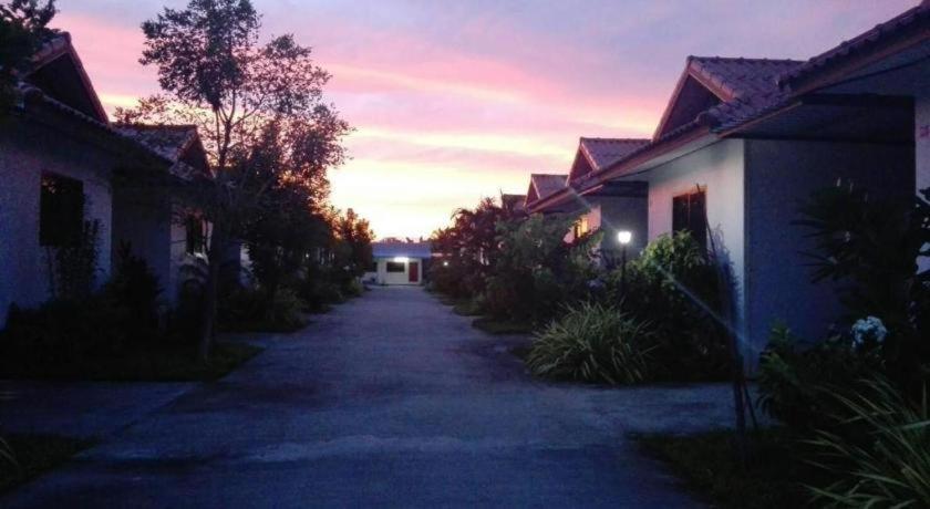 Nangrong Garden Home Kültér fotó
